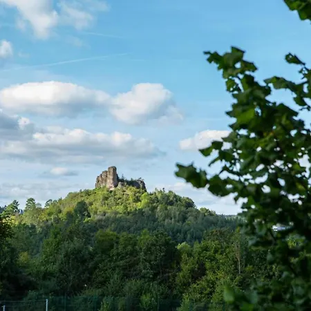 Neuendorf Elegant Nature Stay, Cleaning Included Tatil Evi Neuendorf (Bitburg-Prum)